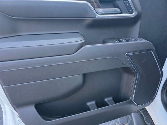 2025 Chevrolet Silverado 1500 Crew Cab Short Box 4-Wheel Drive LT 2FL