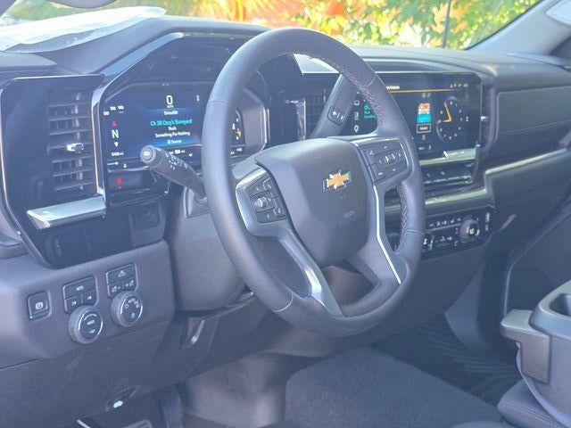 2025 Chevrolet Silverado 1500 Crew Cab Short Box 4-Wheel Drive LT 2FL