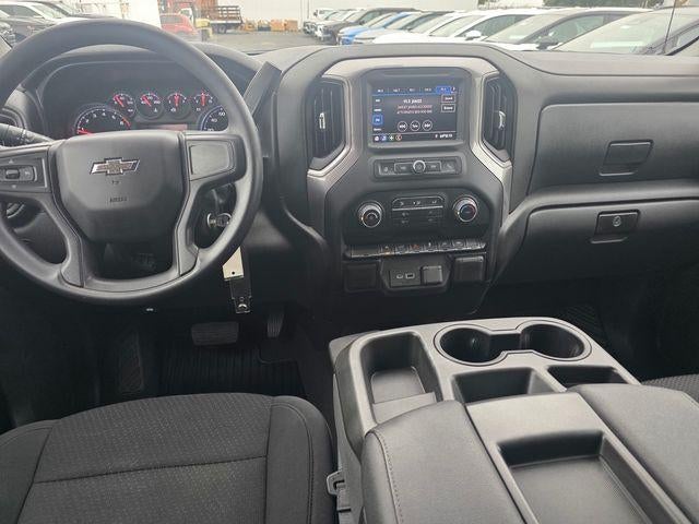 2021 Chevrolet Silverado 1500 Crew Cab Short Box 2-Wheel Drive Custom