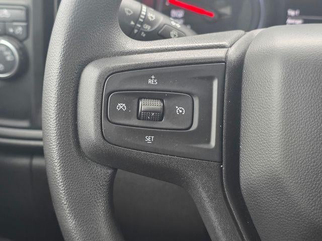 2021 Chevrolet Silverado 1500 Crew Cab Short Box 2-Wheel Drive Custom