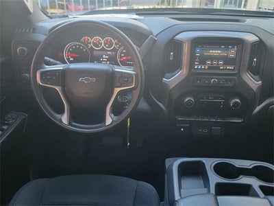 2021 Chevrolet Silverado 1500 Crew Cab Short Box 4-Wheel Drive Custom Trail Boss