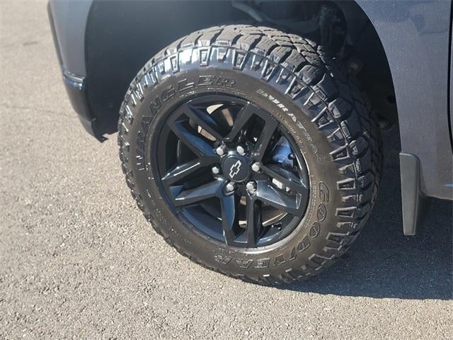 2021 Chevrolet Silverado 1500 Crew Cab Short Box 4-Wheel Drive Custom Trail Boss