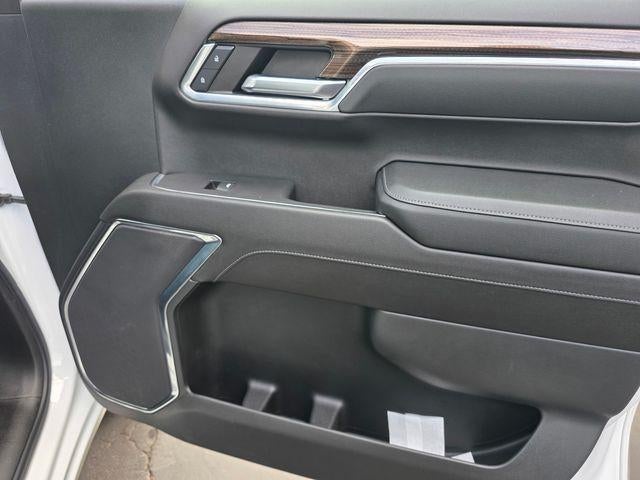 2023 Chevrolet Silverado 1500 Double Cab Standard Box 4-Wheel Drive LT 2FL