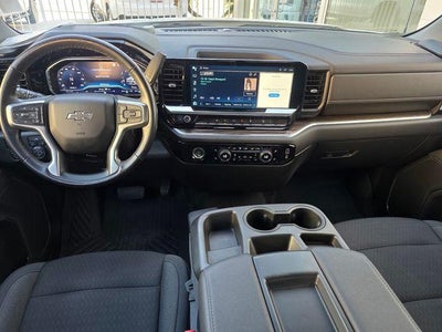 2022 Chevrolet Silverado 1500 Crew Cab Short Box 4-Wheel Drive RST