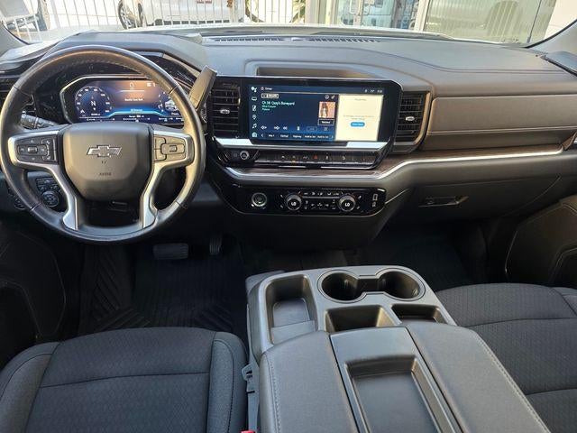 2022 Chevrolet Silverado 1500 Crew Cab Short Box 4-Wheel Drive RST