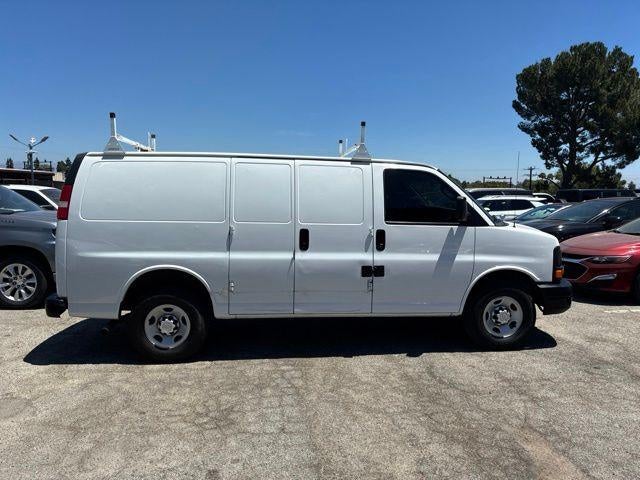 2016 Chevrolet Express Cargo 2500 2500 Regular Wheelbase Rear-Wheel Drive