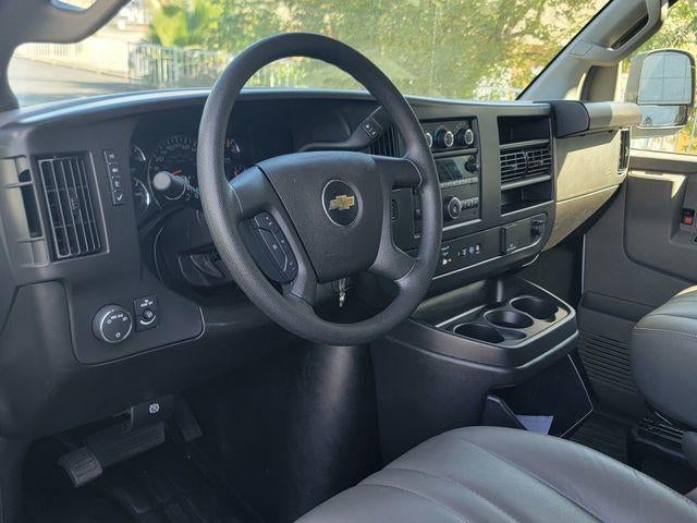 2025 Chevrolet Express Cargo 2500 2500 Extended Wheelbase Rear-Wheel Drive