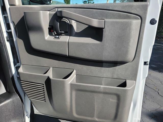 2025 Chevrolet Express Cargo 2500 2500 Extended Wheelbase Rear-Wheel Drive