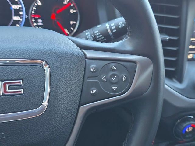 2023 GMC Acadia AWD AT4