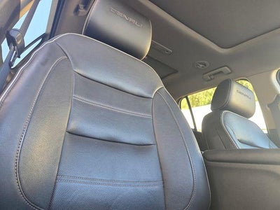 2017 GMC Acadia AWD Denali