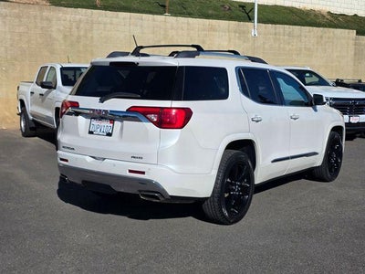 2017 GMC Acadia AWD Denali