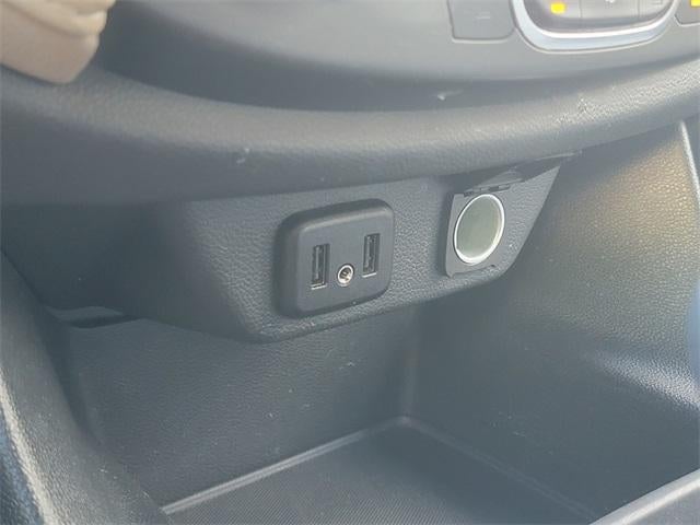 2023 Chevrolet Traverse FWD 1LS