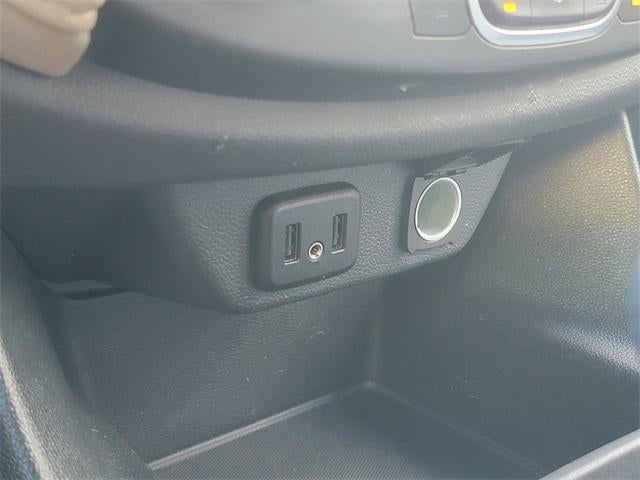 2023 Chevrolet Traverse FWD 1LS