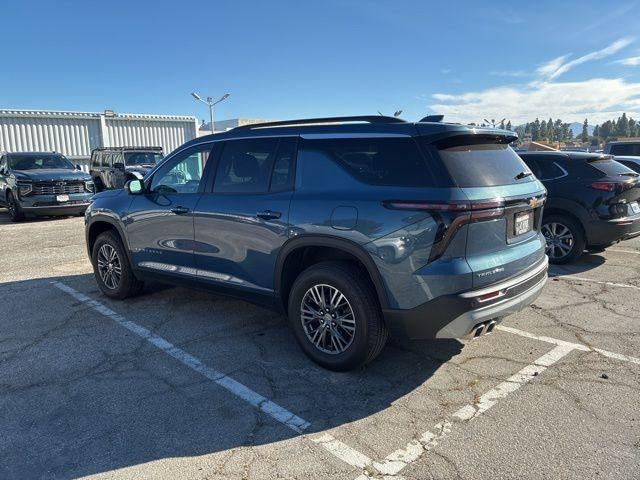 2024 Chevrolet Traverse LT w/1LT