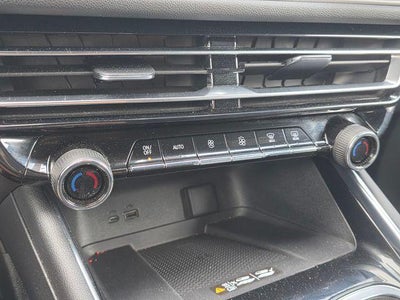 2024 Chevrolet Traverse LT w/1LT