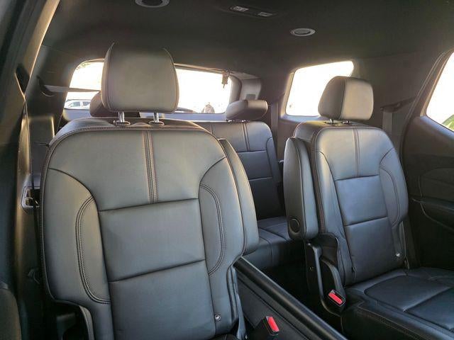 2023 Chevrolet Traverse FWD 2LT