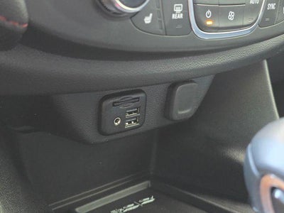 2023 Chevrolet Traverse FWD 2LT
