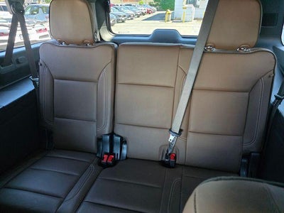 2025 Chevrolet Suburban 4WD High Country