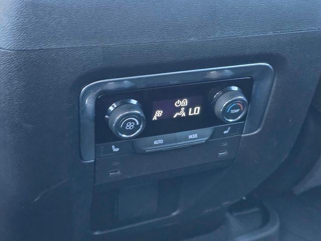 2025 Chevrolet Suburban 4WD High Country