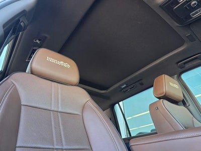 2025 Chevrolet Suburban 4WD High Country