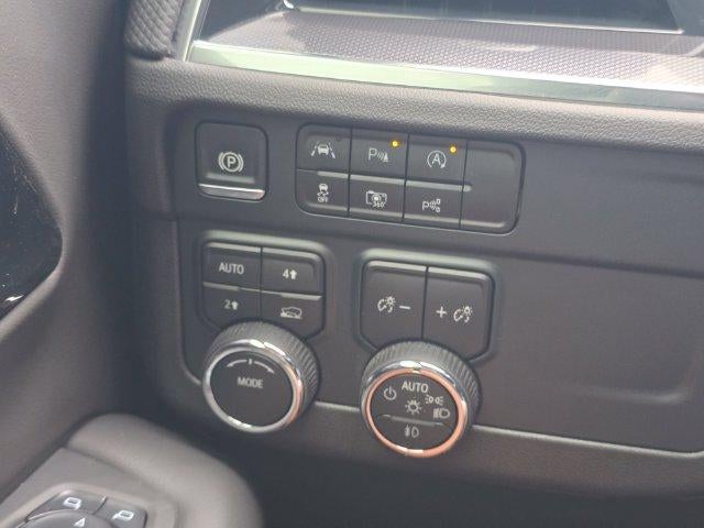2025 Chevrolet Tahoe 4WD RST
