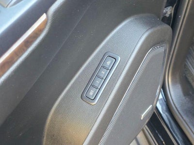 2018 Chevrolet Suburban 2WD 1500 LT