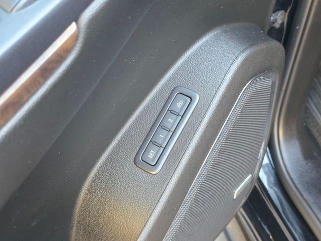 2018 Chevrolet Suburban 2WD 1500 LT