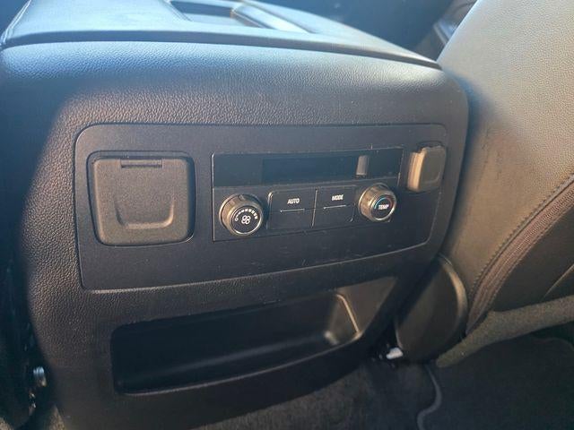 2018 Chevrolet Suburban 2WD 1500 LT