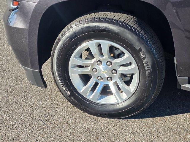2017 Chevrolet Suburban 2WD 1500 LT