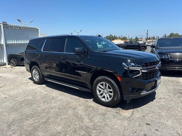 2023 Chevrolet Suburban 4WD LS