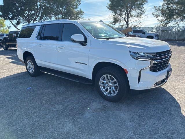 2022 Chevrolet Suburban 4WD LT