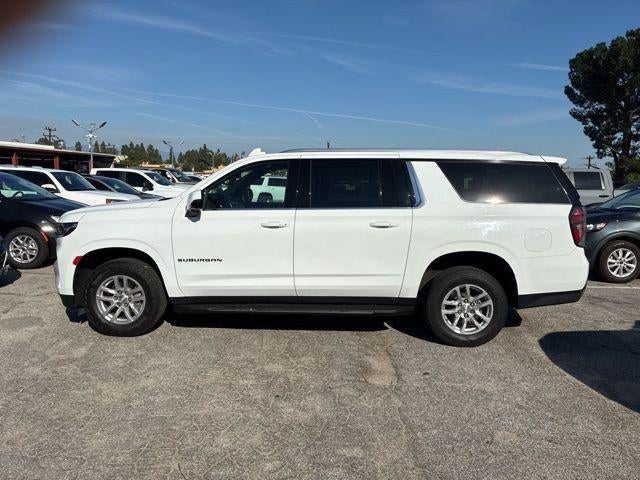 2022 Chevrolet Suburban 4WD LT