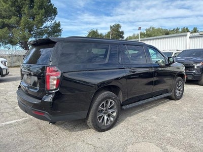 2023 Chevrolet Suburban 4WD Z71