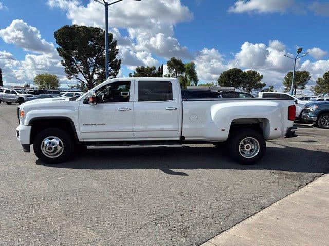 2017 GMC Sierra 3500 HD Crew Cab Long Box 4-Wheel Drive Denali
