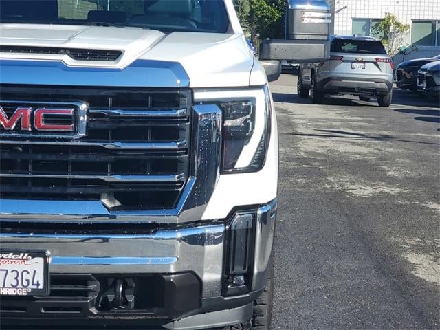 2024 GMC Sierra 2500 HD Crew Cab Standard Box 4-Wheel Drive SLT