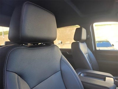 2024 GMC Sierra 2500 HD Crew Cab Standard Box 4-Wheel Drive SLT