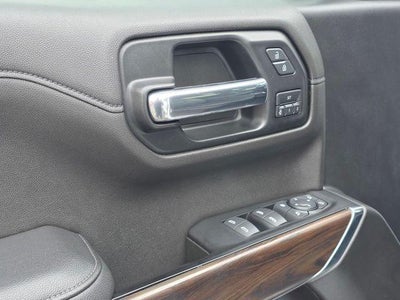 2019 GMC Sierra 1500 Crew Cab Short Box 2-Wheel Drive SLT
