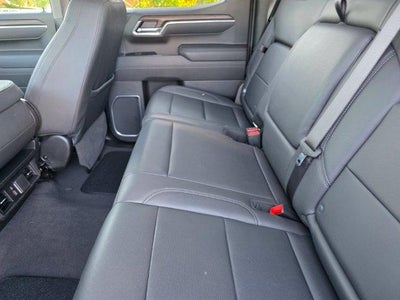 2026 GMC Sierra 1500 Crew Cab Short Box 2-Wheel Drive SLT