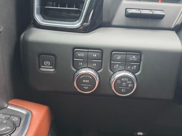 2023 GMC Sierra 1500 Crew Cab Short Box 4-Wheel Drive Denali Ultimate