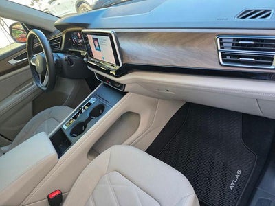 2024 Volkswagen Atlas 2.0T SE FWD
