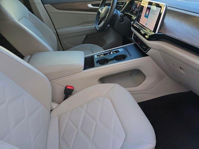 2024 Volkswagen Atlas 2.0T SE FWD