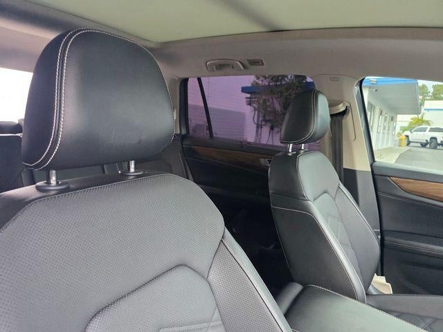 2024 Volkswagen Atlas 2.0T SE w/Technology FWD