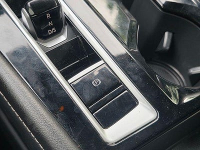2024 Volkswagen Atlas 2.0T SE w/Technology FWD