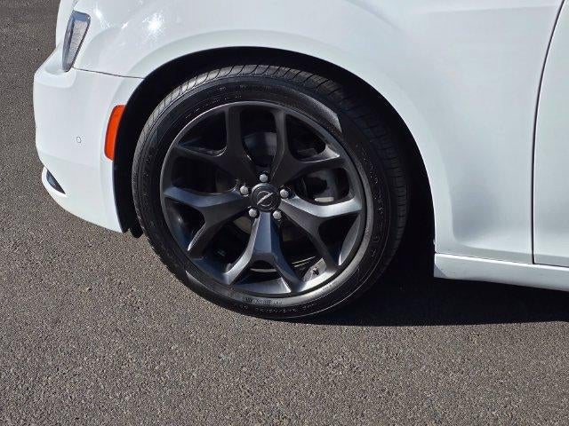 2022 Chrysler 300 300S RWD