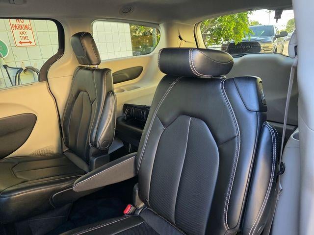 2023 Chrysler Pacifica Touring L FWD