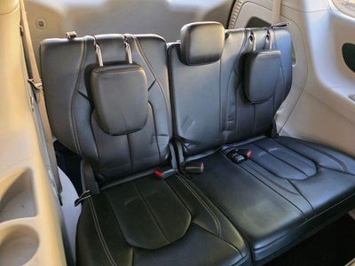 2023 Chrysler Pacifica Touring L FWD