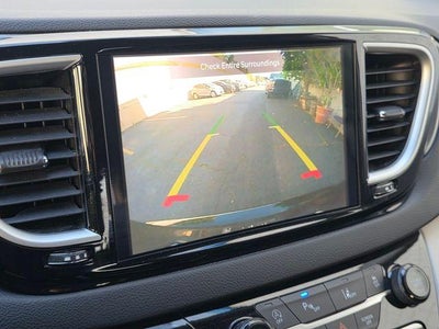 2023 Chrysler Pacifica Touring L FWD