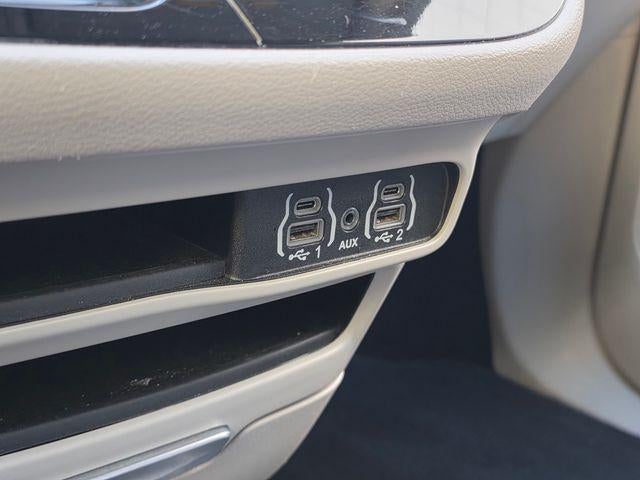 2023 Chrysler Pacifica Touring L FWD