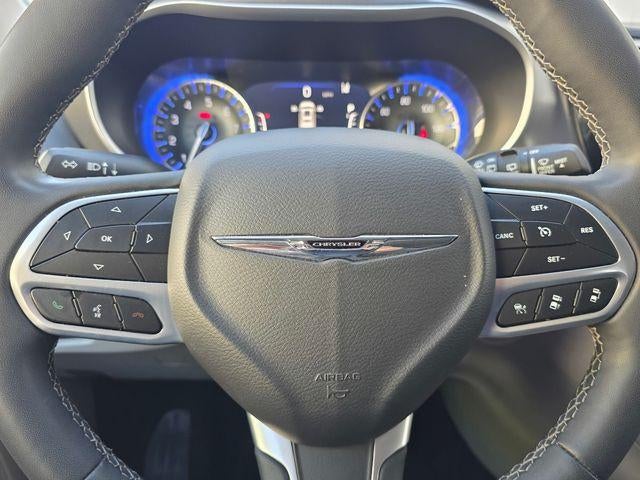 2023 Chrysler Pacifica Touring L FWD