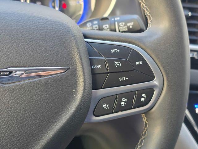 2023 Chrysler Pacifica Touring L FWD